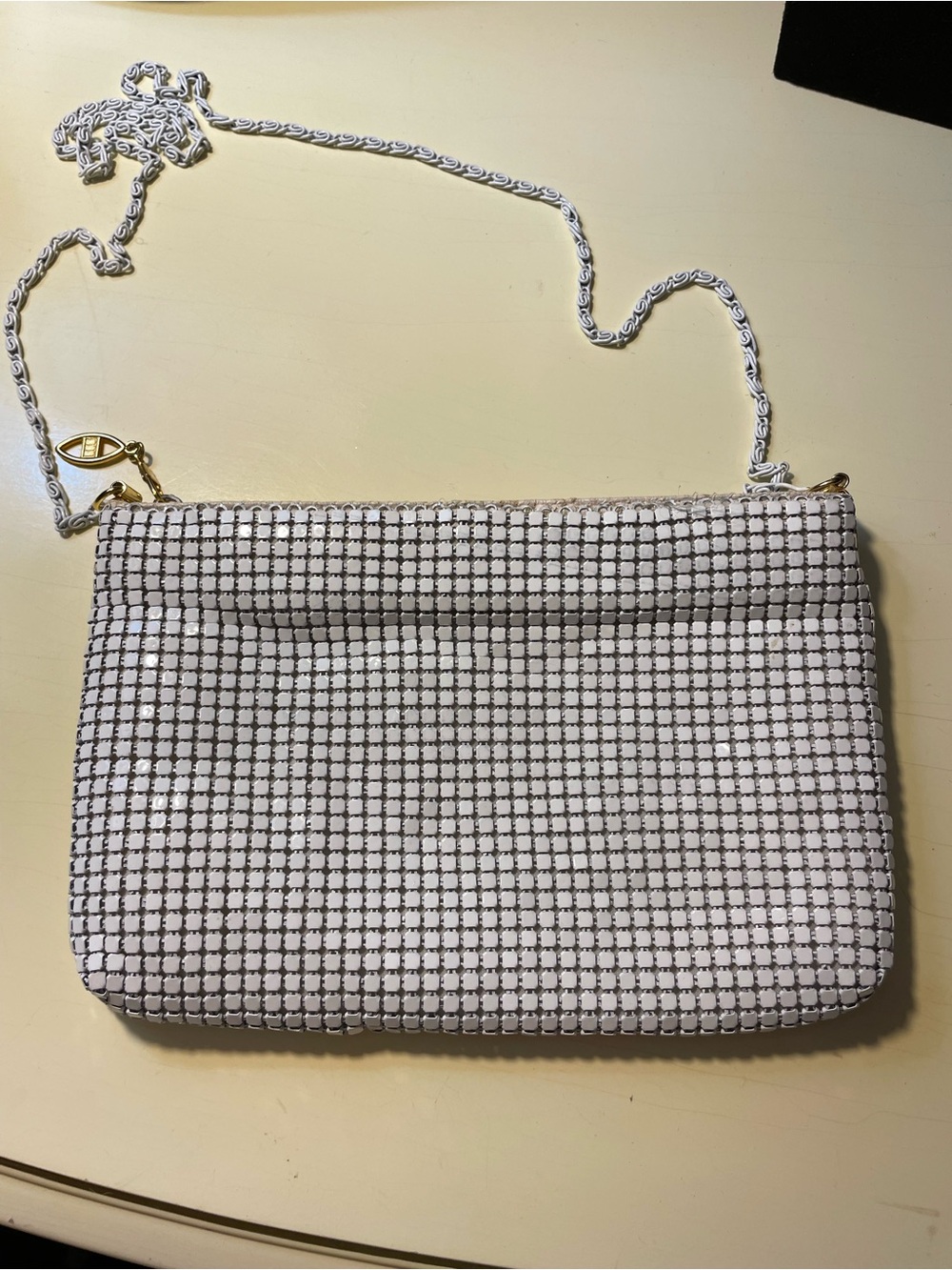 Y2K Woven White Chain-Strap Crossbody Bag